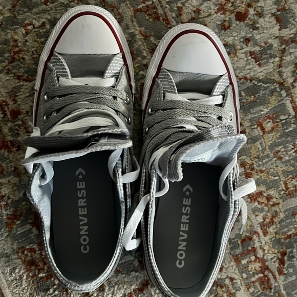 Converse Womens - Picture 2 of 5